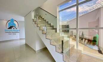 Imagem 4: Grã Duquesa Casa com 3 dormitórios