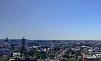 Imagem 4: Apartamento de 3 quartos (1 suite), 2 vagas, Centro. Sol da manha