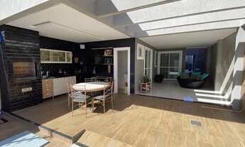 Imagem 2: Maravilhosa casa na Sapiranga, nova, com lazer privativo, 4 suites, pertinho da Washington