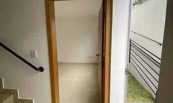 Imagem 2: Apartamento para aluguel possui 10 metros quadrados com 2 quartos