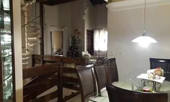 Imagem 5: Casa à venda tem 249 metros quadrados com 3 quartos em Coqueiros - Florianópolis - SC