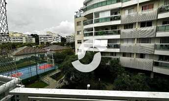 Imagem 2: Apartamento com 2 dormitórios para alugar, 88 m² por R$ 4.633,49/mês - Camboinhas - Niteró