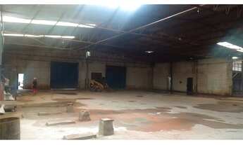 Imagem 3: Galpão com 930m2, dentro da cidade