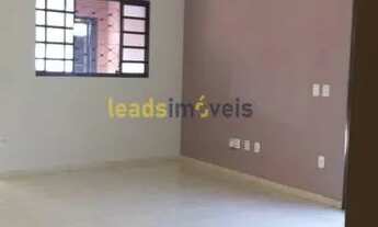 Imagem 7: Casa para Venda em Jardinópolis, Santo Antônio, 3 dormitórios, 1 suíte, 3 banheiros, 2 vag