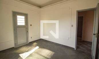 Imagem 2: Casa à Venda - Rio Comprido, 2 Quartos, 60 m2