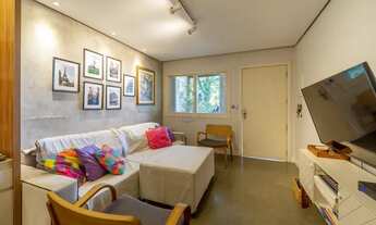 Imagem 3: Porto Alegre - Casa Padrão - Tristeza