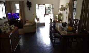 Imagem 4: Sobrado com 200 m² com 4 dormitórios sendo 1 suíte e 4 vagas de garagem