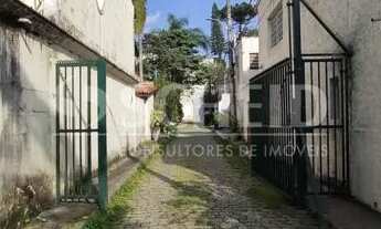 Imagem: Sobrado de vila em bairro nobre ALTO BOA