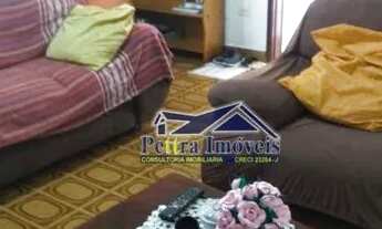 Imagem 4: Linda casa de 3 dormitórios toda mobiliada com garagem, muito espaçosa localizada na Mirim