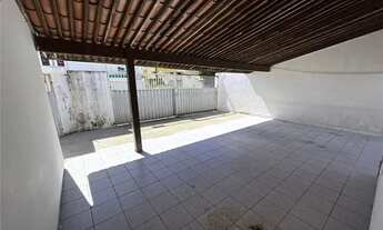 Imagem 5: CASA FRENTE RUA PRÓXIMO AO SHOPPING