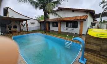 Imagem: Casa na praia com piscina Itanhaém