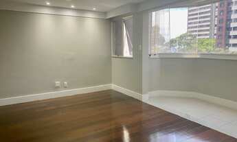 Imagem 2: Apartamento no Corredor da Vitória, três quartos, sendo um suíte, duas vagas