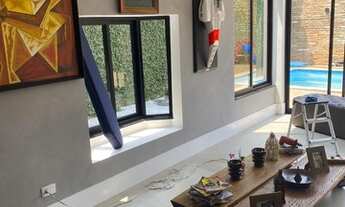 Imagem 2: Casa a venda - Alphaville 5 - Toda Reformada - 4 dorm. - 332m2 - SP