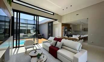 Imagem 2: Casa de condomínio térrea para venda com 155 metros quadrados com 4 quartos