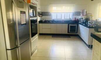 Imagem 3: Casa térrea para locação no condomínio Figueira Garden em Atibaia SP