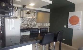 Imagem 4: Studio impecável, no centro de Curitiba, atrás da Universidade Federal do Paraná e em fren