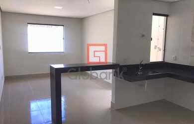 Imagem 11: Casa em Montes Claros, no bairro Nossa Senhora das Graças, à venda