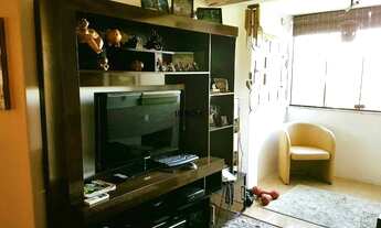 Imagem 2: Apartamento com 2 dormitórios, 1 vaga, próximo a Puc P. Alegre