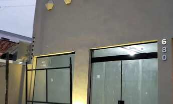 Imagem 2: Casa para venda tem 316 metros quadrados com 5 quartos