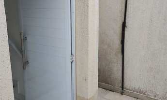 Imagem 2: Casa de condomínio Melvi. Leia anúncio