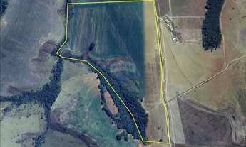 Imagem 4: Fazenda Campo Belo, Região Alto da Serra, há apenas 39 km de Araxá, 24 hectares (5 Alqueir