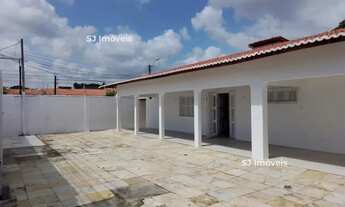 Imagem 3: Casa excepcional com 3 suítes e ampla área frontal em Messejana