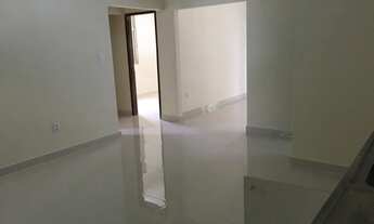 Imagem 2: Alugo excelente casa no centro rua Barão do Rio Branco n. 234