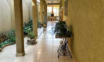 Imagem 2: Casa 391m², terreno grande, 4 quartos, piscina, perto da USP no Jardim Itaú!