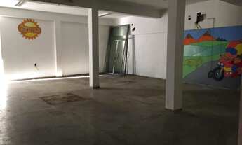 Imagem 7: Galpão Comercial de Alto Padrão à Venda na Região da Saúde, São Paulo-SP, 4 Salas, 6 Banhe