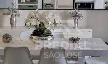 Imagem 7: Apartamento no Edifício Celebrity com 3 suítes e 3 vagas de garagem