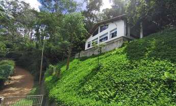 Imagem: Casa de sonhos no Vale das Videiras, no