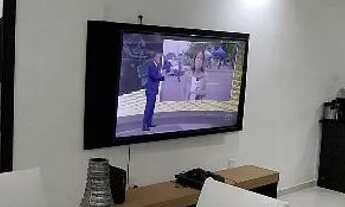 Imagem 4: VENDO OU ALUGO EXCELENTE CASA TRIPLEX COM ÓTIMA LOCALIZAÇÃO