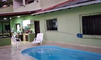 Imagem 2: Casa à venda, 4 quartos, 1 suíte, 4 vagas, Centro II - Brusque/SC