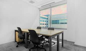 Imagem 4: Espaço de escritório privativo adaptado às demandas da sua empresa em Regus Santo Amaro