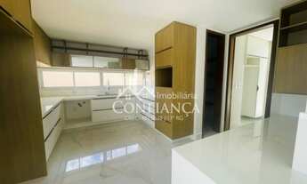 Imagem 4: Casa de condomínio para venda possui 400 metros quadrados com 4 quartos