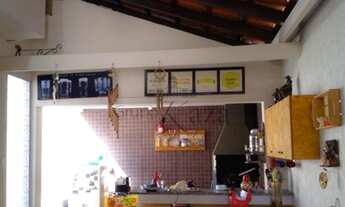 Imagem 6: Casa Térrea - Jardim Califórnia - Jacareí - 200m² - 4 Dormitórios sendo 2 Suítes