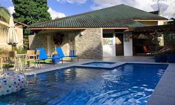 Imagem: Casa de alto padrão em Aldeia, condomínio