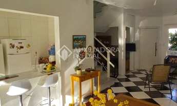 Imagem 5: PORTO ALEGRE - Casa Padrão - Hípica