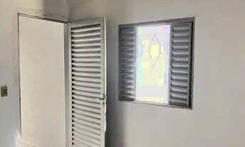 Imagem 4: Kitnet/conjugado para aluguel possui 30 metros quadrados com 1 quarto