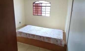 Imagem 7: Quarto individual para moças que trabalhe!