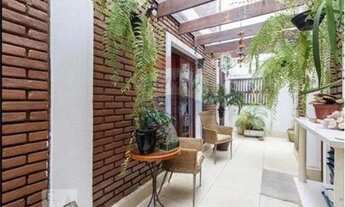 Imagem 2: Casa assobradada com 5 dormitórios com 1 suíte e 6 vagas com 362m² - Bairro Indianópolis