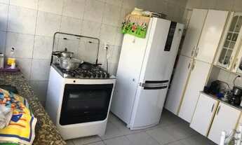 Imagem 5: Casa a venda 205m², 3 quartos, 2 banheiros, área gourmet + edícula com suíte e cozinha