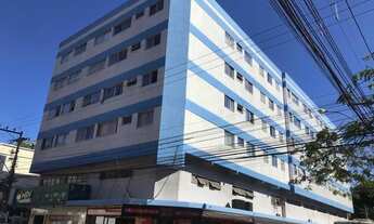 Imagem 2: Alugo Centro apto com 2 qtos, demais dependencias, Elevador, Macaé/RJ