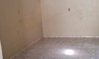 Imagem 2: Alugo quarto de fundo