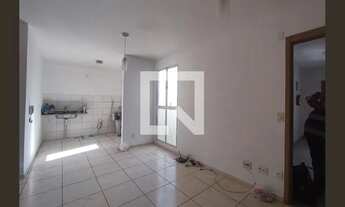 Imagem 3: Apartamento para Aluguel - Chácaras Reunidas Santa Terezinha, 2 Quartos, 42 m2