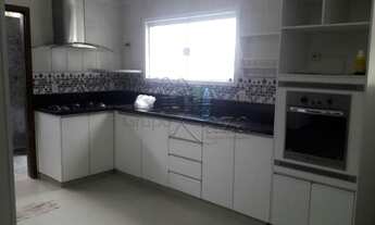 Imagem 2: Casa para aluguel com 200 metros quadrados com 3 quartos