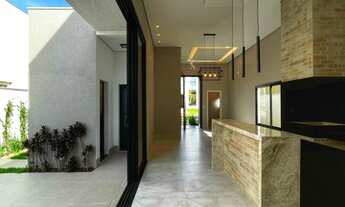 Imagem 4: Térrea para venda possui 160 metros quadrados com 3 suítes em Condomínio Belvedere II - Cu