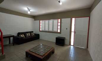 Imagem 2: Casa de condomínio para aluguel tem 100 metros quadrados com 4 quartos