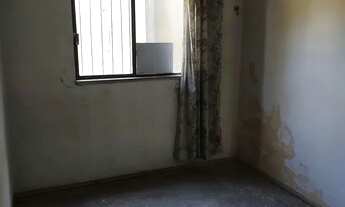 Imagem 2: VENDO aptº 3 quartos 2 banheiros Conj. Hab. Santa Terezinha