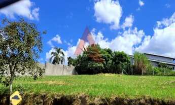 Imagem: JACAREí - Terreno Padrão - Jardim São